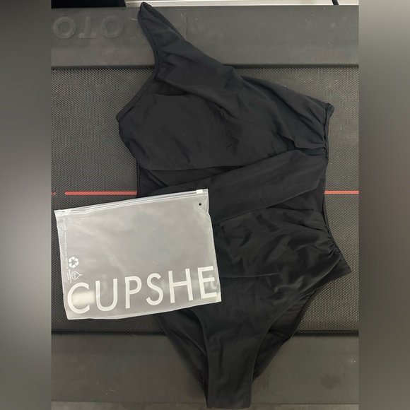 Midnight Elegance Tummy Control One-Piece - Picture 6 of 8